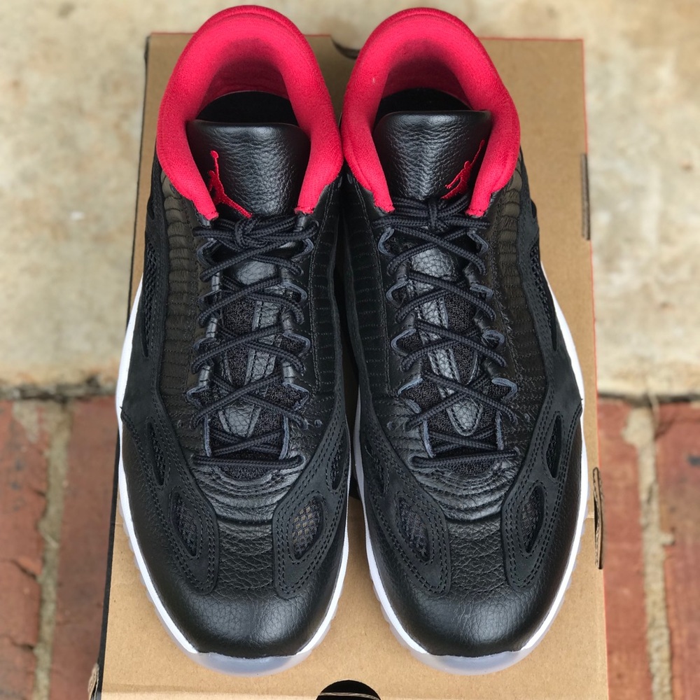Air Jordan Retro 11 Low IE Bred Size 10.5 & 11 - Picture 5 of 16